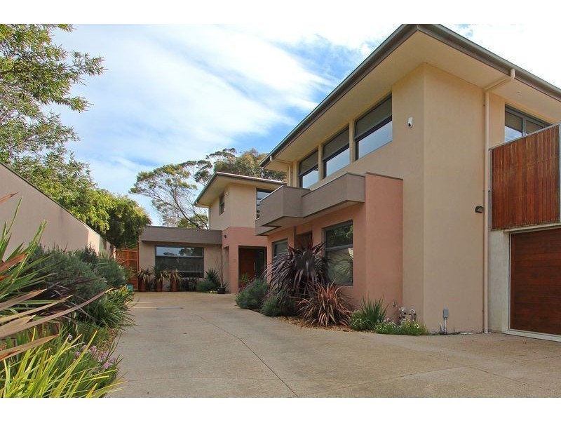 2/8 Permien St, Dromana VIC 3936