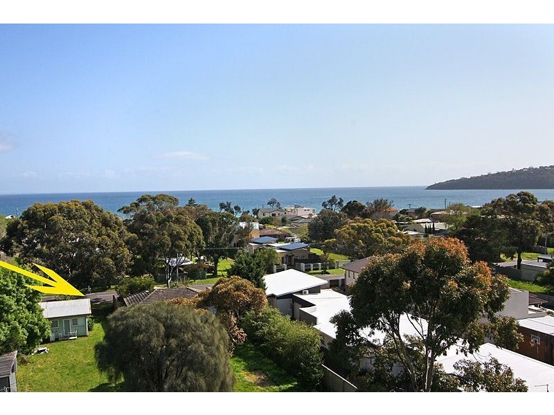 140 Dromana Parade, Safety Beach VIC 3936