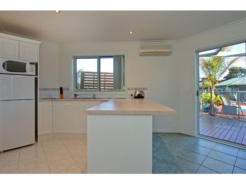 17/10d Country Club Drive, Safety Beach VIC 3936