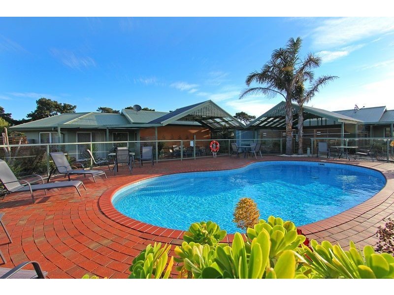 17/10d Country Club Drive, Safety Beach VIC 3936