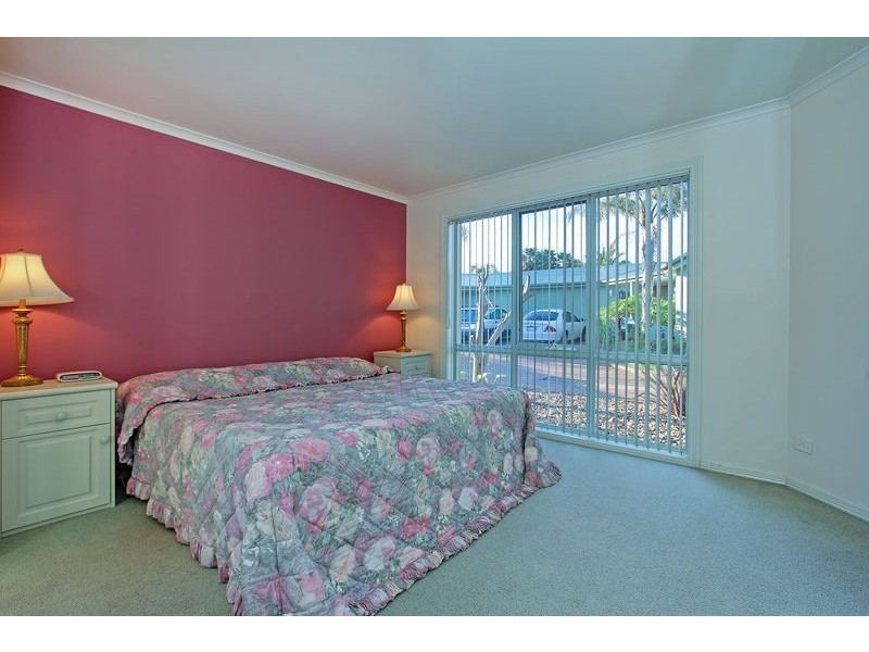 15/10d Country Club Drive, Safety Beach VIC 3936