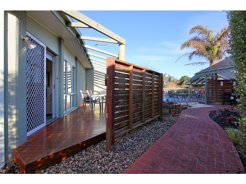 15/10d Country Club Drive, Safety Beach VIC 3936