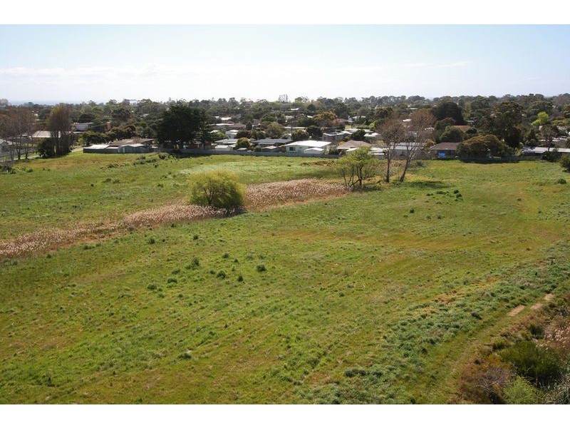 85 Elizabeth Avenue, Rosebud West VIC 3940