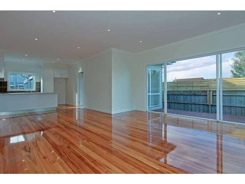 2/177 Palmerston Avenue, Dromana VIC 3936