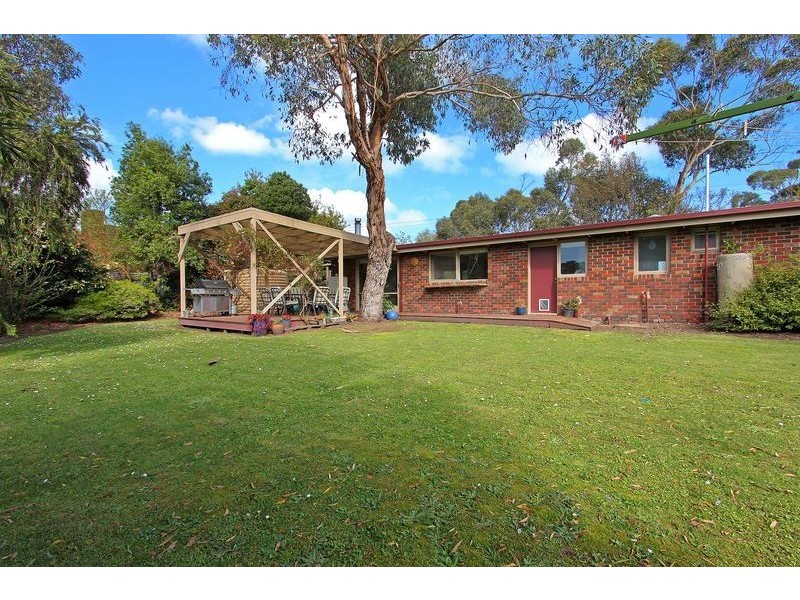 446 Waterfall Gully Rd, Rosebud VIC 3939