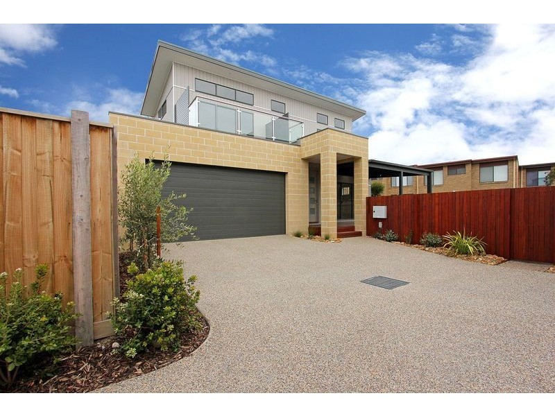 3/4 Heales Street, Dromana VIC 3936