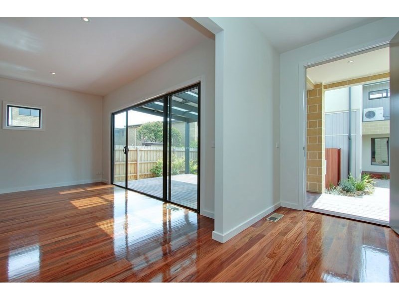 3/4 Heales Street, Dromana VIC 3936