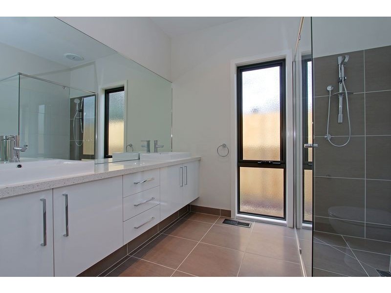 3/4 Heales Street, Dromana VIC 3936