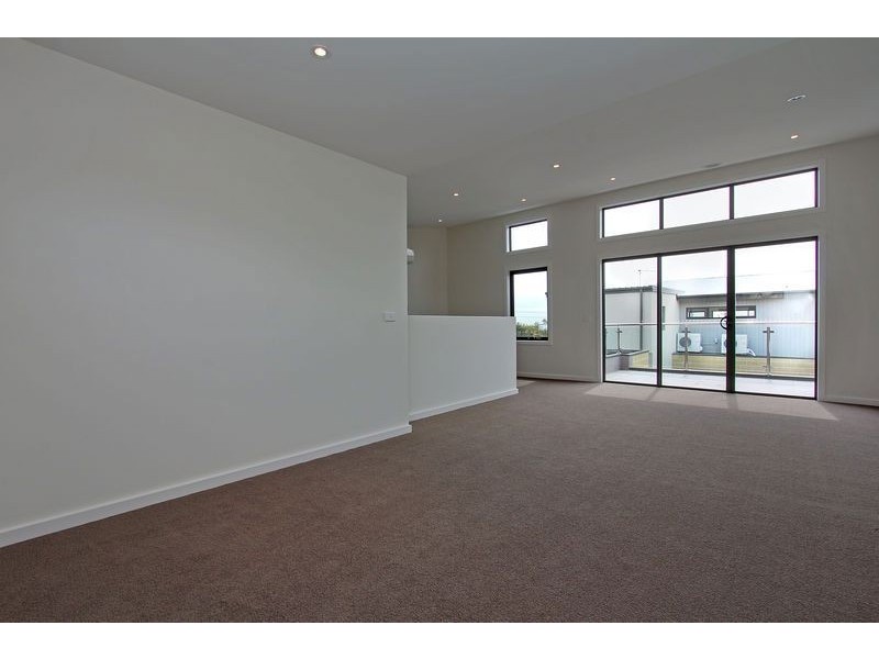 3/4 Heales Street, Dromana VIC 3936