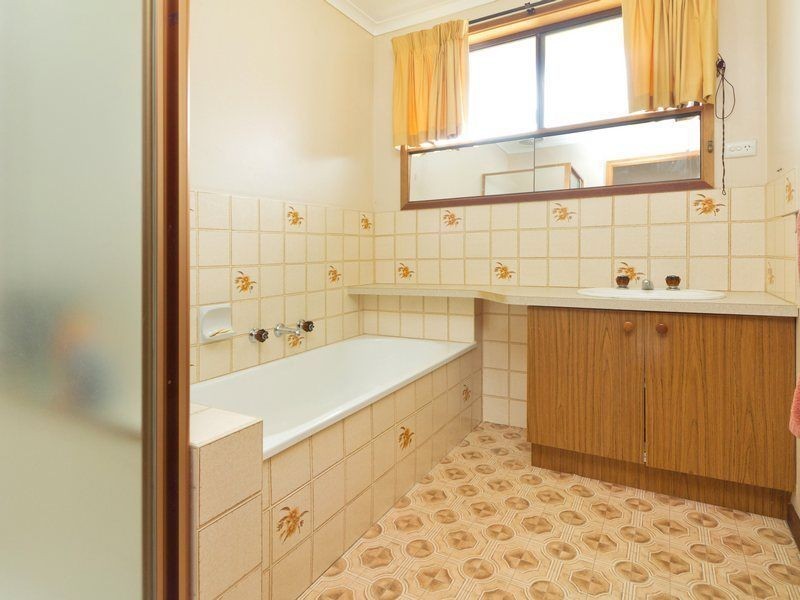 36 Tassel Road, Safety Beach VIC 3936