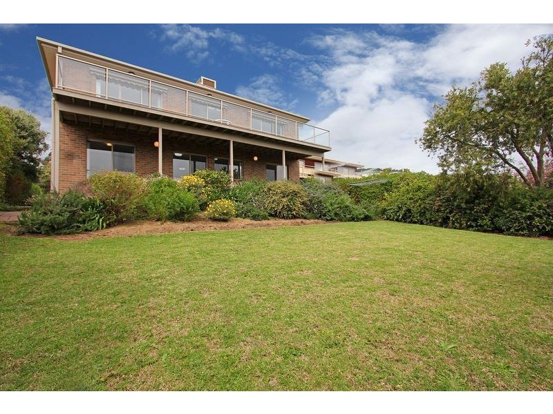 14 Clarendon Street, Dromana VIC 3936