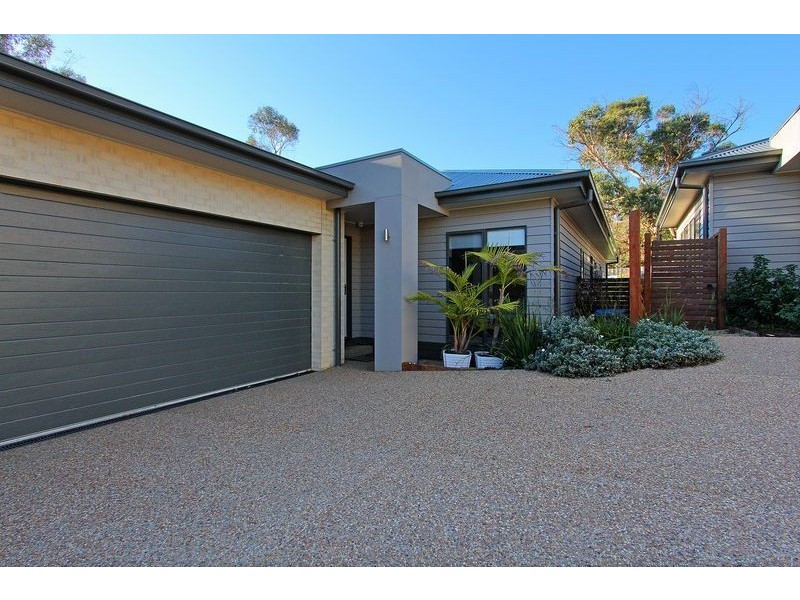 2/46 Austin Avenue, Mccrae VIC 3938