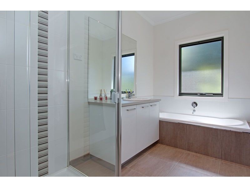 2/46 Austin Avenue, Mccrae VIC 3938