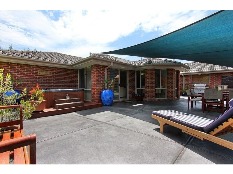 34 Somerset Place, Safety Beach VIC 3936