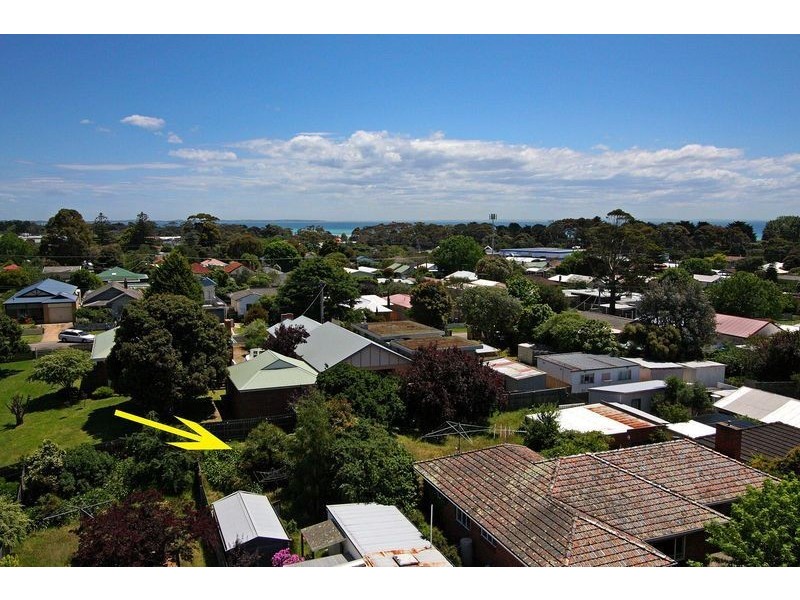 58 Fourth Ave, Rosebud VIC 3939