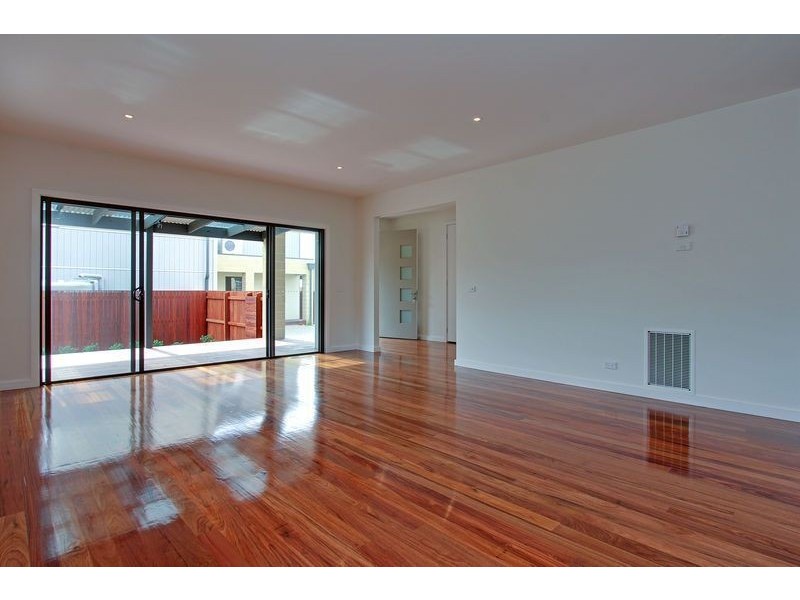 3/4 Heales Street, Dromana VIC 3936