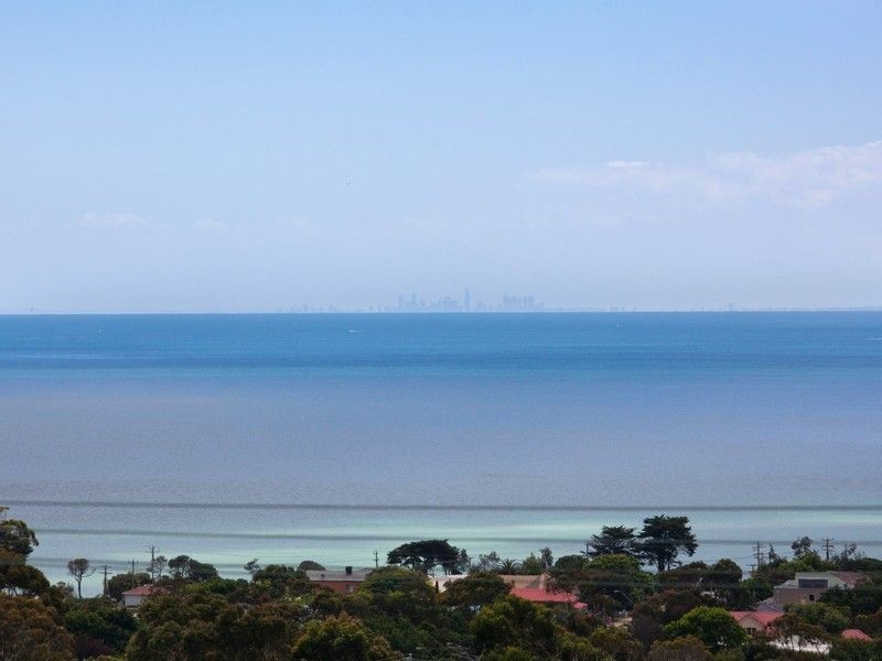 6 The Grove, Dromana VIC 3936