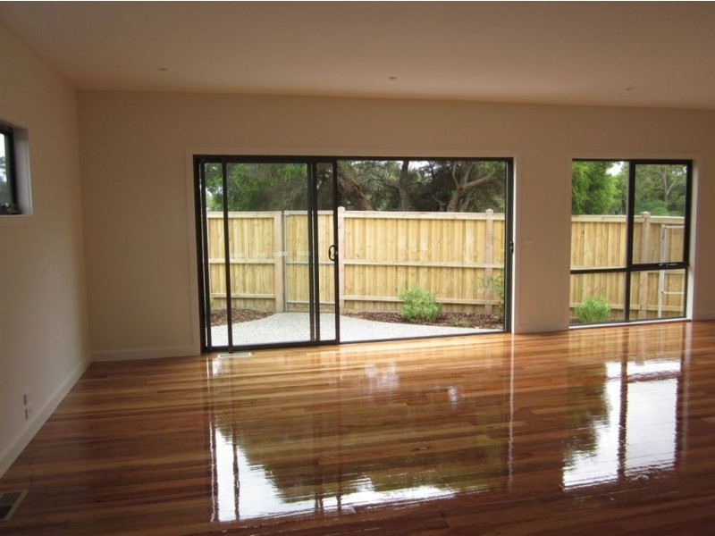 3/5 Highfield Rd, Mccrae VIC 3938