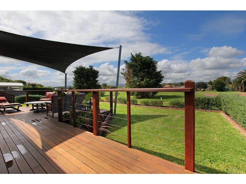 31 Lake View Drive, Safety Beach VIC 3936