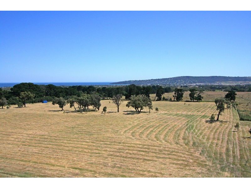 8 Boundary Road, Dromana VIC 3936