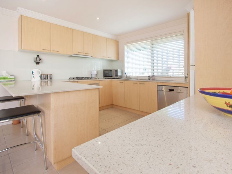 4/11 James Street, Dromana VIC 3936