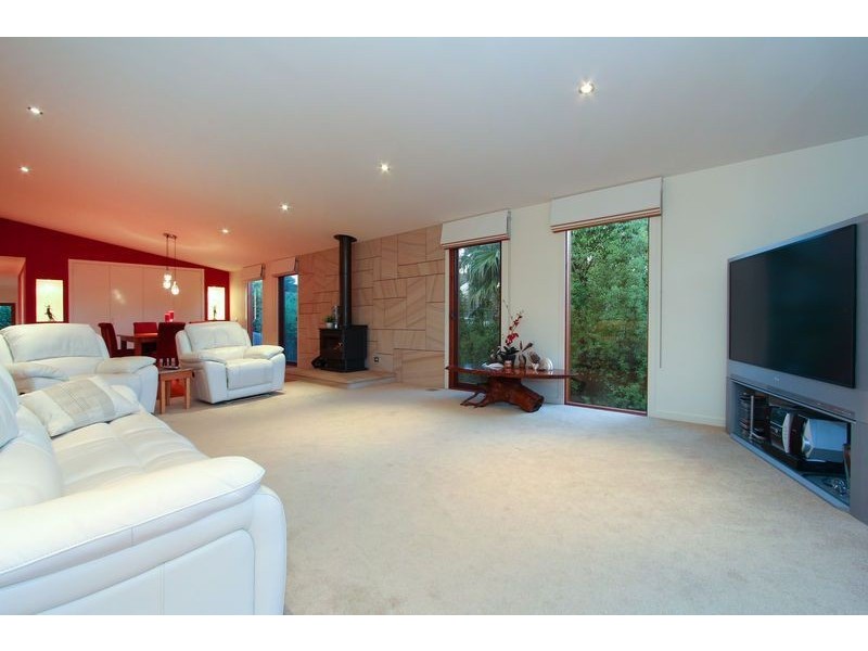 30 Burrell Street, Mccrae VIC 3938