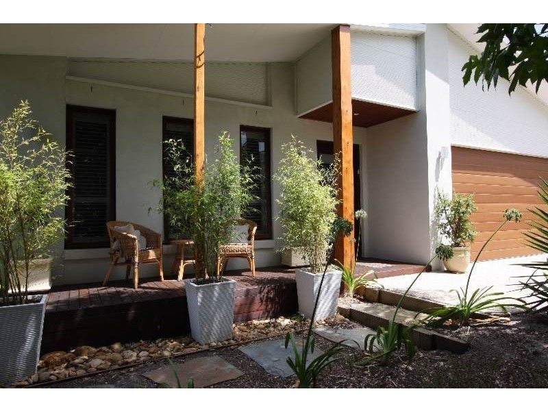 12 Seacombe Street, Dromana VIC 3936