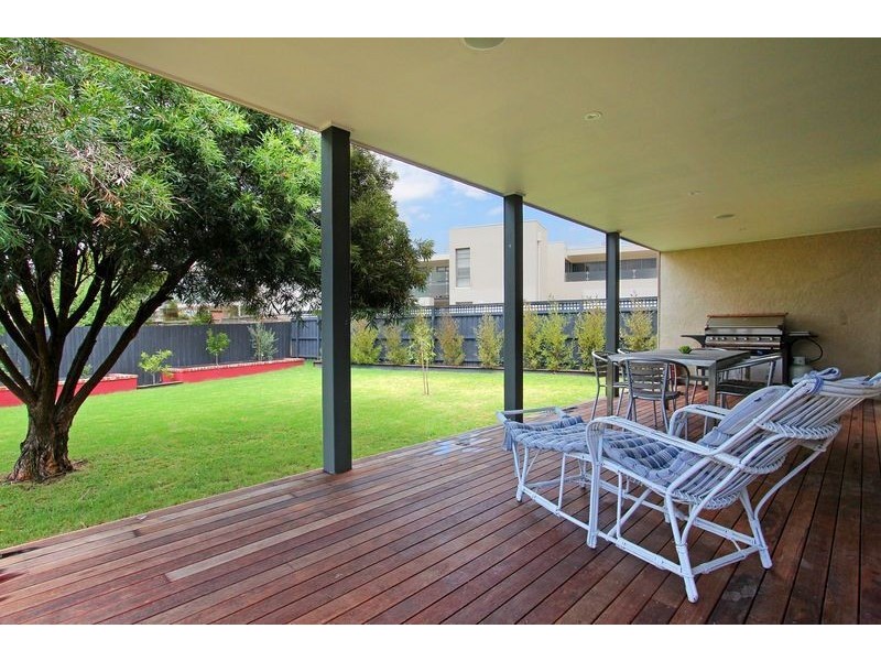 55 Pier Street, Dromana VIC 3936