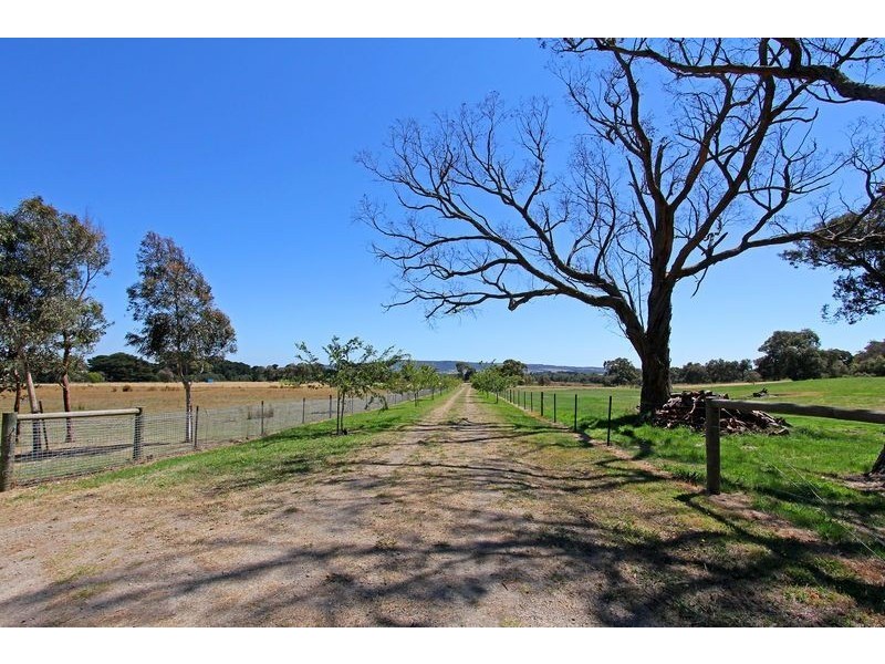 8 Boundary Road, Dromana VIC 3936