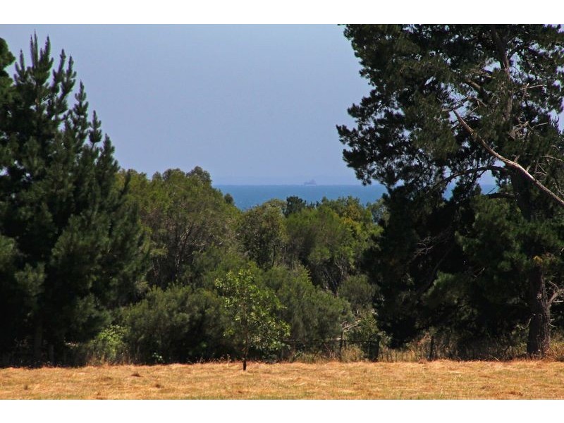 8 Boundary Road, Dromana VIC 3936