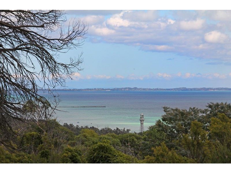 8 Waller Place, Mccrae VIC 3938