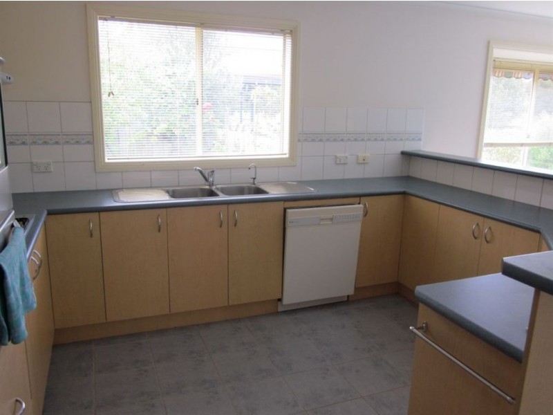 107 Country Club Dr, Safety Beach VIC 3936