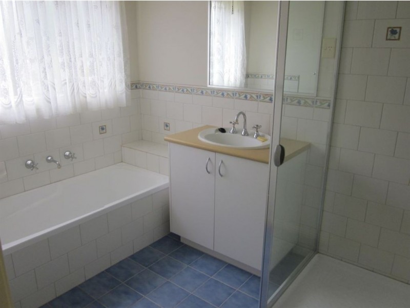 107 Country Club Dr, Safety Beach VIC 3936