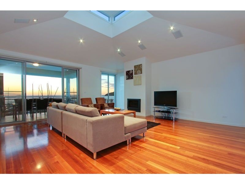 7 Seaspray Close, Safety Beach VIC 3936