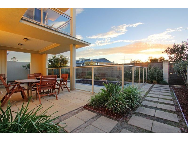 7 Seaspray Close, Safety Beach VIC 3936