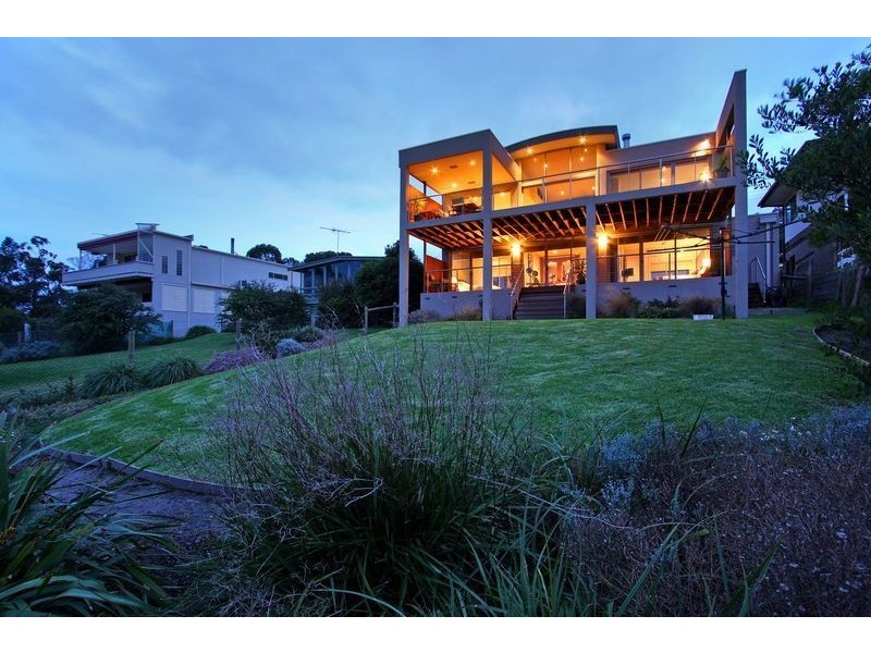 6 Ocean Street, Dromana VIC 3936