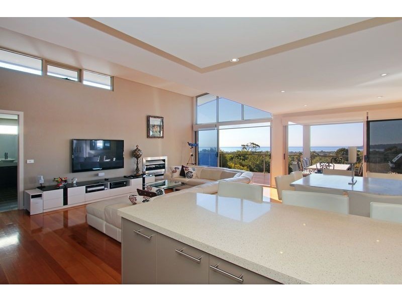 6 Ocean Street, Dromana VIC 3936