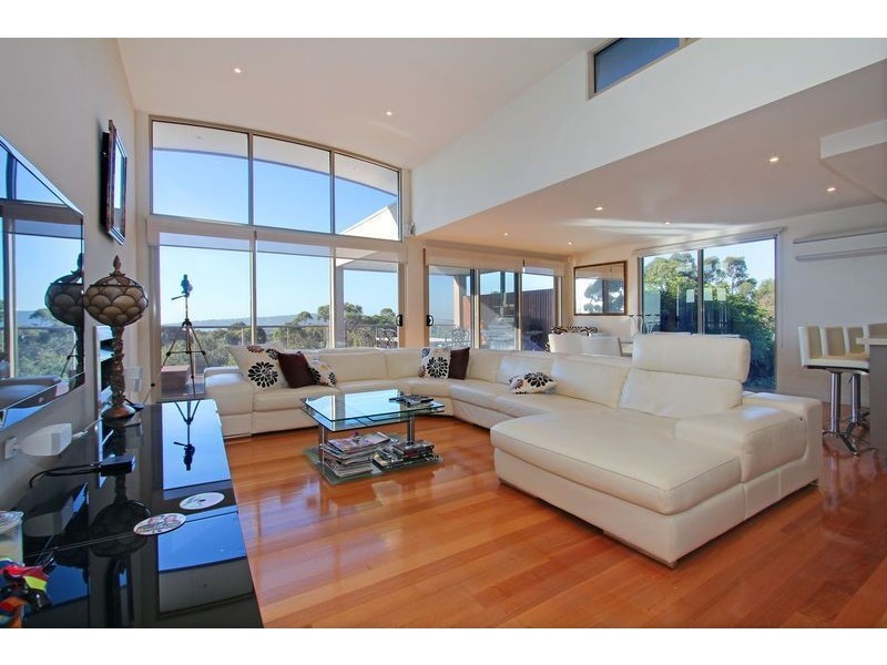 6 Ocean Street, Dromana VIC 3936