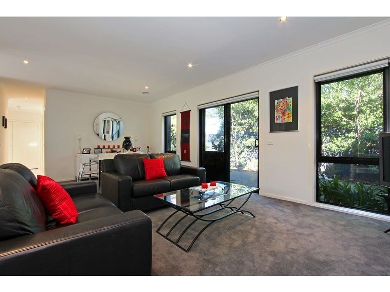 1/21 Kooyonga Grove, Mornington VIC 3931