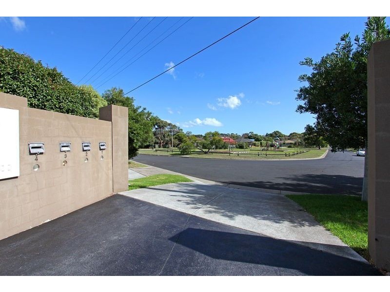 1/21 Kooyonga Grove, Mornington VIC 3931