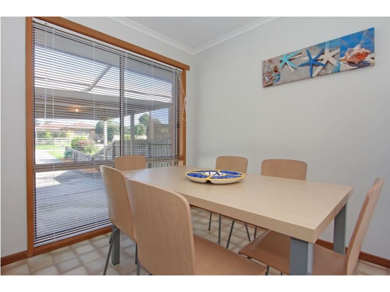 149 Seventh Ave, Rosebud VIC 3939