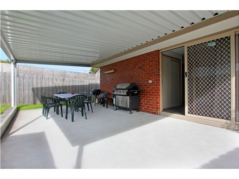 149 Seventh Ave, Rosebud VIC 3939