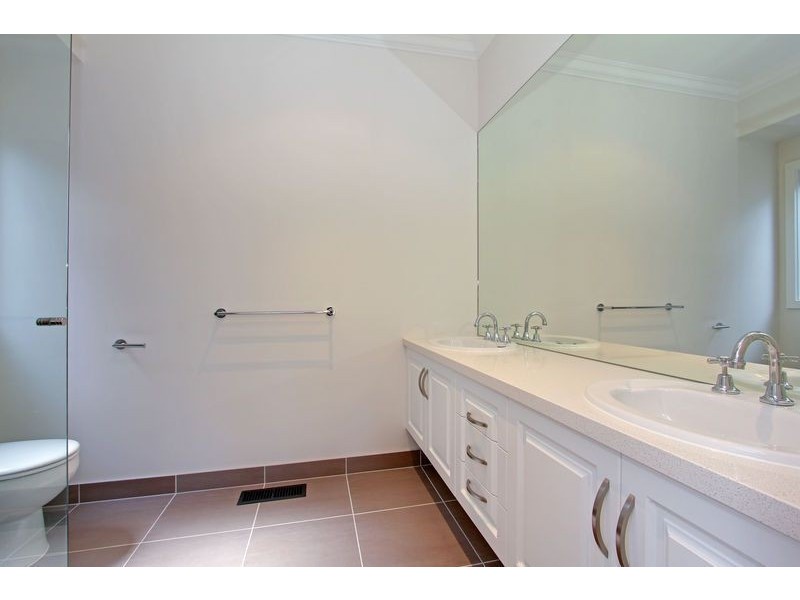 3/29 South Road, Mccrae VIC 3938