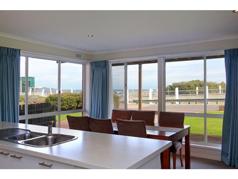 191 Marine Drive, Safety Beach VIC 3936