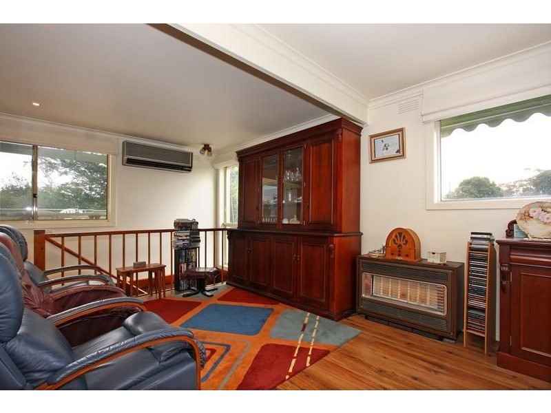 2 The Avenue, Mccrae VIC 3938