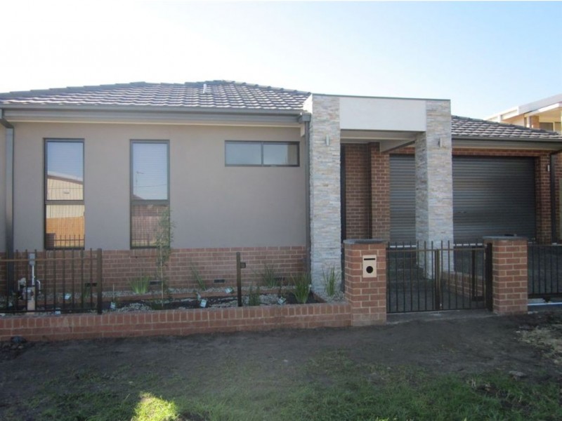 2/45 Charles Street, Dromana VIC 3936