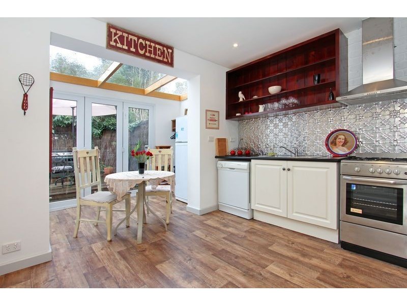 2/5 The Avenue, Mccrae VIC 3938