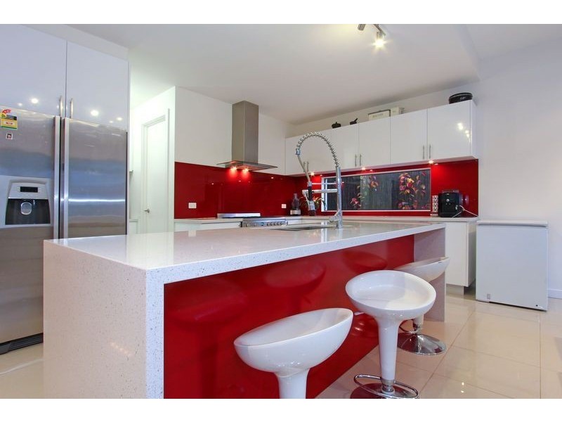 169 Dromana Parade, Safety Beach VIC 3936