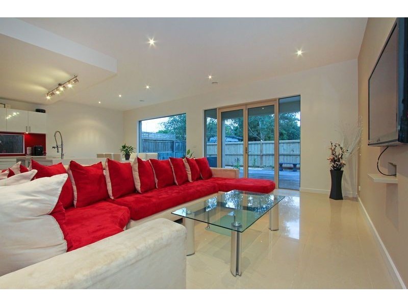 169 Dromana Parade, Safety Beach VIC 3936