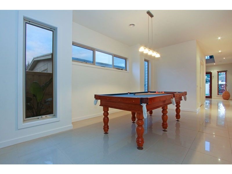 169 Dromana Parade, Safety Beach VIC 3936